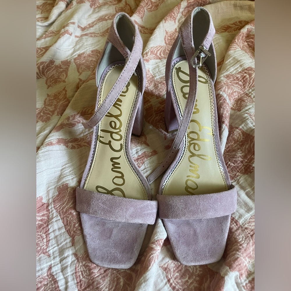 Same Edelman kitten heels suede